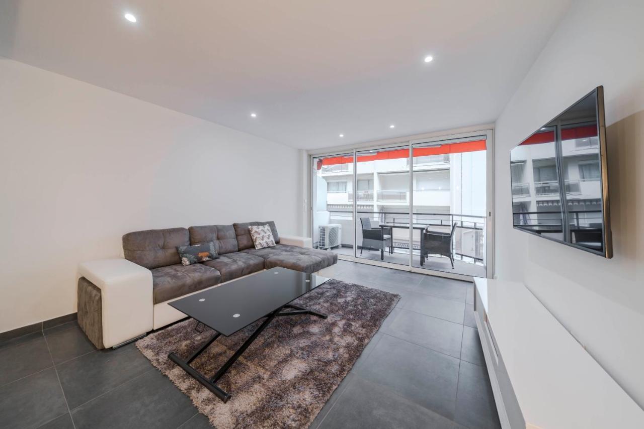 Wonderful One Bedroom Heart Of Cannes, 2min Walk To Carlton Hotel!
